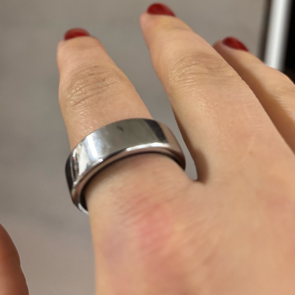 EUC Oura Ring Gen3 Horizon Silver (size 11)